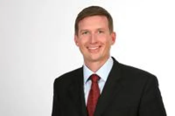 Bild: Preis für herausragende Nachwuchskünstler 2011 - Nachwuchskünstlerin gewinnt den vierten Hiscox Kunstpreis