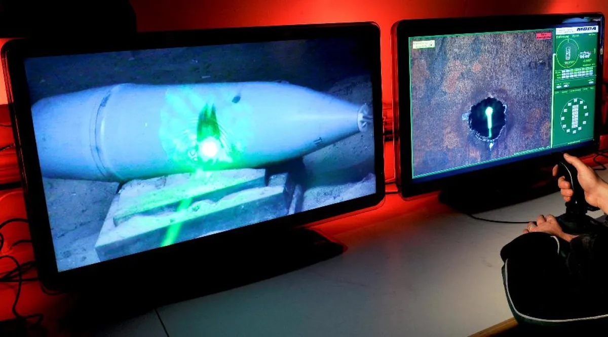 Erfolgreicher Laserbeschuss einer Granate