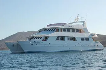 Bild: Luxuskreuzfahrten auf Galapagos (Ecuador) - neue Yachten in Deutschland vorgestellt