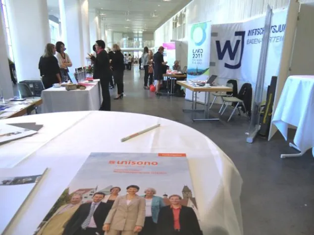 Bild: Yes, she can. Kongress "Spitzenfrauen – Wege ganz nach oben"