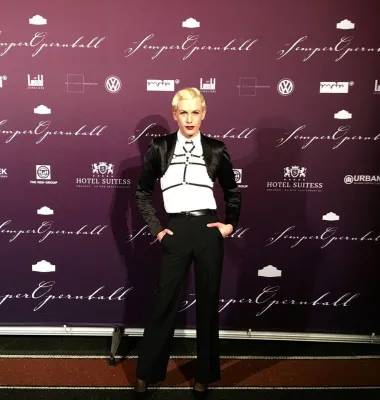 Bild: Markus Kenzie gibt Launch von Youtube Channel bekannt