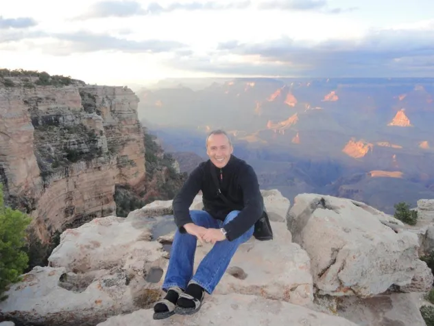 Bild: Trockene Augen durch Kontaktlinsen: „Früher sah ich oft übermüdet aus“