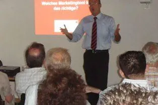 Bild: IBF-Seminar „Professionelles Akquirieren“ - Akquise-Papst Langhans mit IBF-Institut in Lörrach