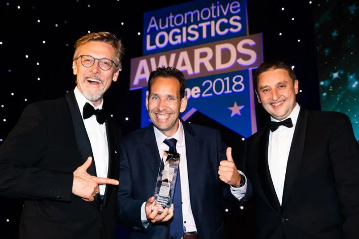 Bild: Ubimax und Schnellecke Logistics gewinnen Automotive Logistics Award