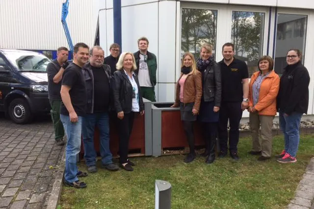 Bild: Jugendwerkstatt baut Hochbeet für Senioren bei Tagespflege „Gut Zeit“ in Pohlheim