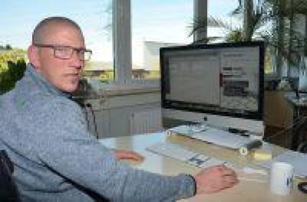 Alexander Schalle übernimmt die