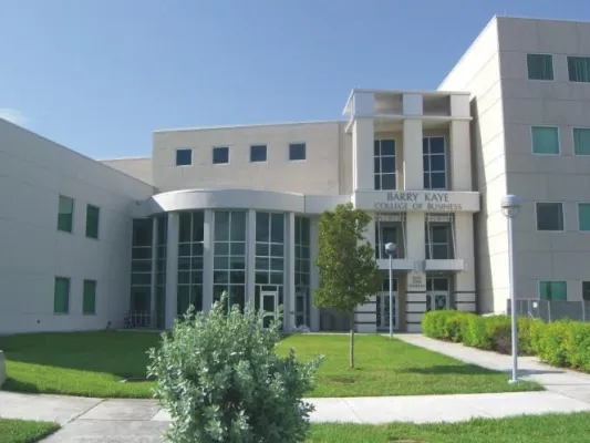 accadis stärkt internationale Kooperationen - Besuche bei Partner-Universitäten in USA und Südafrika Bild: accadis stärkt internationale Kooperationen - Besuche bei Partner-Universitäten in USA und Südafrika