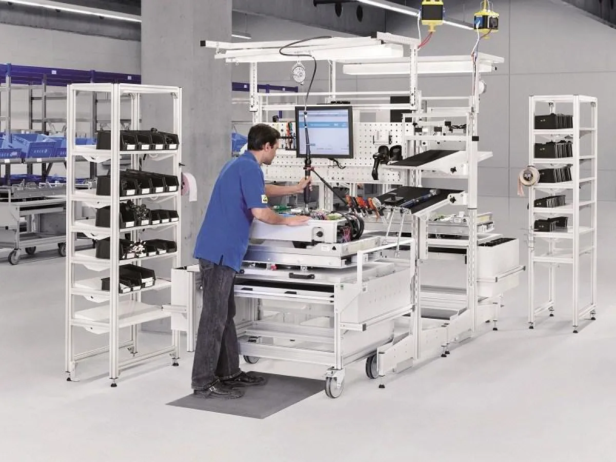 bott APS Einzelarbeitsplatz mit Werkerführung