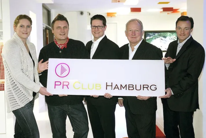 Bild: PR Club Hamburg-Vorstand neu gewählt und erweitert / Zusammenschluss mit dem Hamburg@work e.V. besiegelt