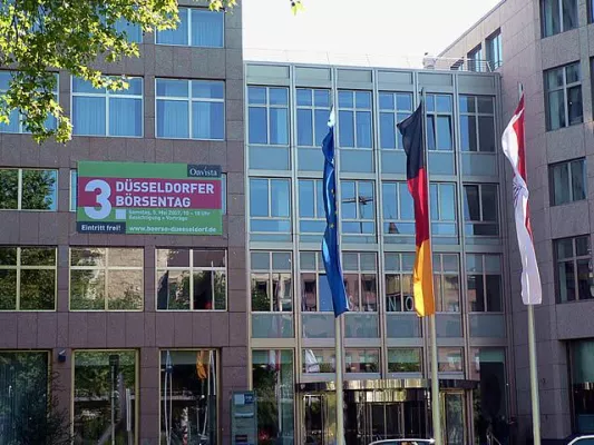 3. Düsseldorfer Börsentag: 1300 Privatanleger blickten hinter die Kulissen der Börse Bild: 3. Düsseldorfer Börsentag: 1300 Privatanleger blickten hinter die Kulissen der Börse