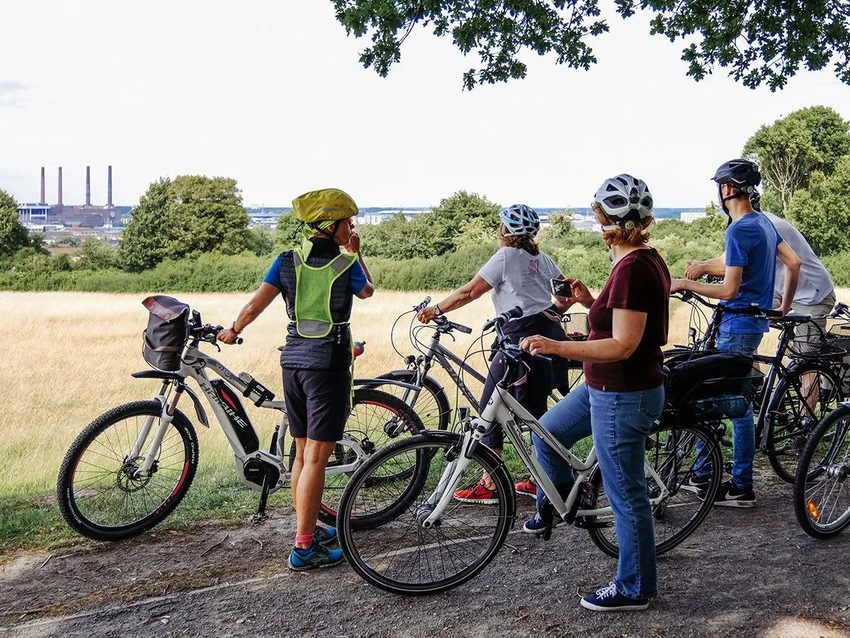 Radtour durch Wolfsburg (© WMG Wolfsburg)