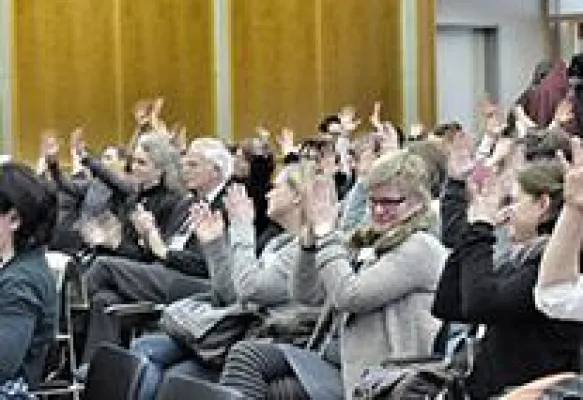 Bild: Deutschlandweit einmalige weiterbildende Studiengänge speziell für Gehörlose