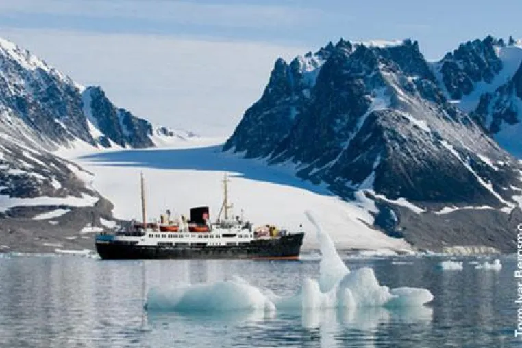 MS Nordstjernen wieder in Spitzbergen unterwegs Bild: MS Nordstjernen wieder in Spitzbergen unterwegs