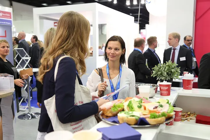 HR-RoundTable als Aussteller auf der CeBIT 2017 Bild: HR-RoundTable als Aussteller auf der CeBIT 2017