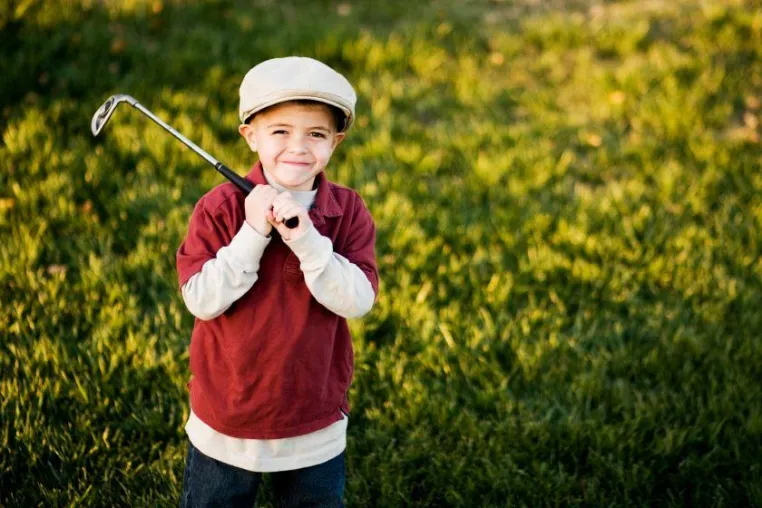Bild: Golfen für Kinder - Kindern den Einstieg in den Golfsport näher bringen