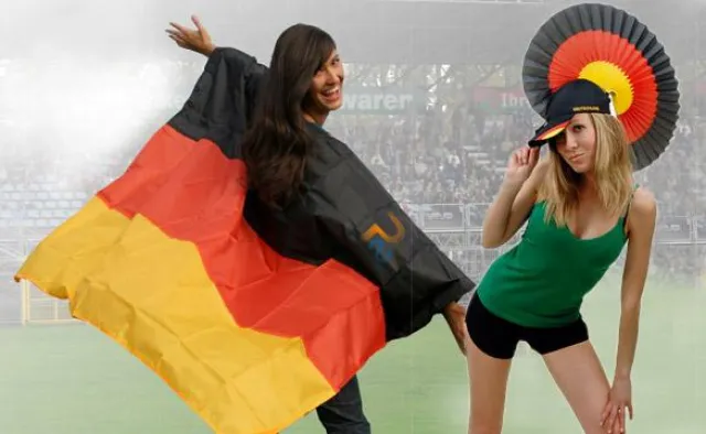 Bild: Heiße Fanartikel - FlagCap und BodyFlag