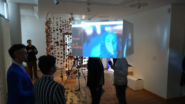 Bild: Medienkunst, die den Sinnen neue Impulse gibt: Ausstellung „Begegnungen in Dieburg“ im Museum Schloss Fechenbach