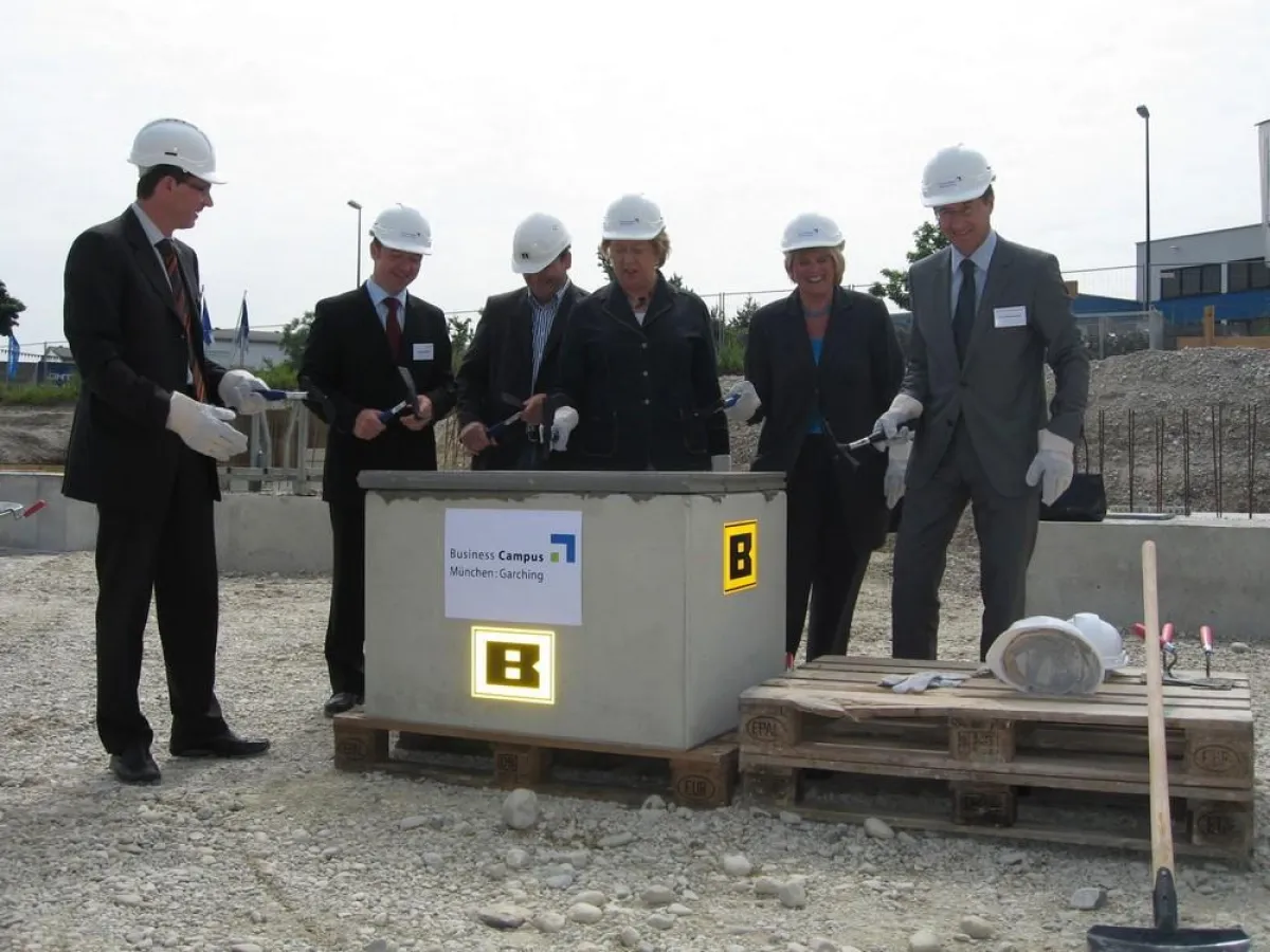 Grundsteinlegung am Business Campus: Büro- und Dienstleistungsgebäude Parkring 29 bis 35