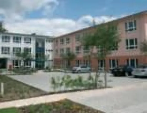 Bild: Neuer IMMAC Renditefonds K&S Pflegezentren mit sofort 6,5 % p.a. monatlicher Ausschüttung auf 8 % steigend