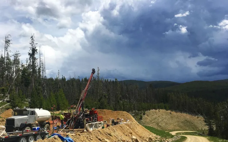 Bild: Zukunftsangst und Schulden werden den Goldpreis nach oben treiben