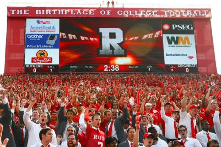 Bild: Geburtsstätte des College-Footballs wählt Daktronics