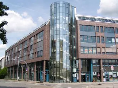 Bild: AENGEVELT vermittelt Verkauf eines Büro-/Geschäftshauses in Magdeburg