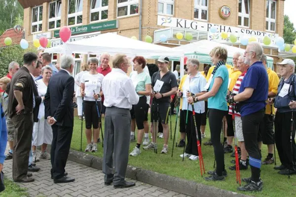 Bild: Erfolgreiche Start des 1. Lichterfelder Nordic Walking-CUP des ZGS. e.V.