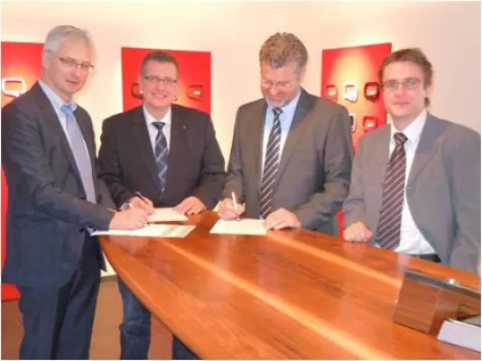 Bild: Das Kunststoff-Institut Lüdenscheid (KIMW) ist neues Mitglied im Kreis der NRW.Europa-Stakeholder