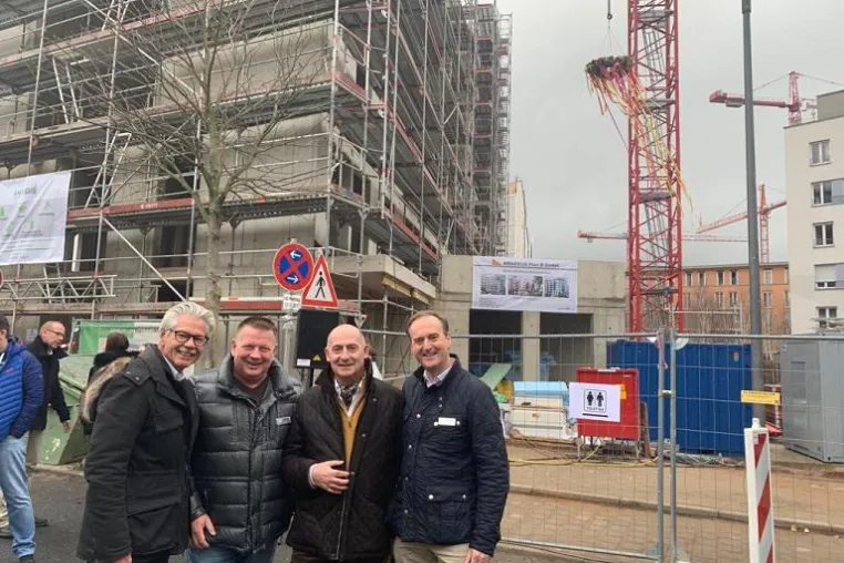 Bild: Neubauprojekt am Rebstockpark: AMADEUS twentyeight feiert Richtfest