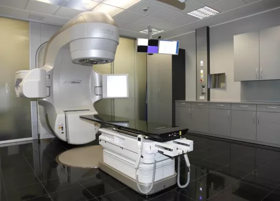 Neue Chancen in der Krebstherapie: Troisdorf erhält Linearbeschleuniger der modernsten Generation Bild: Neue Chancen in der Krebstherapie: Troisdorf erhält Linearbeschleuniger der modernsten Generation