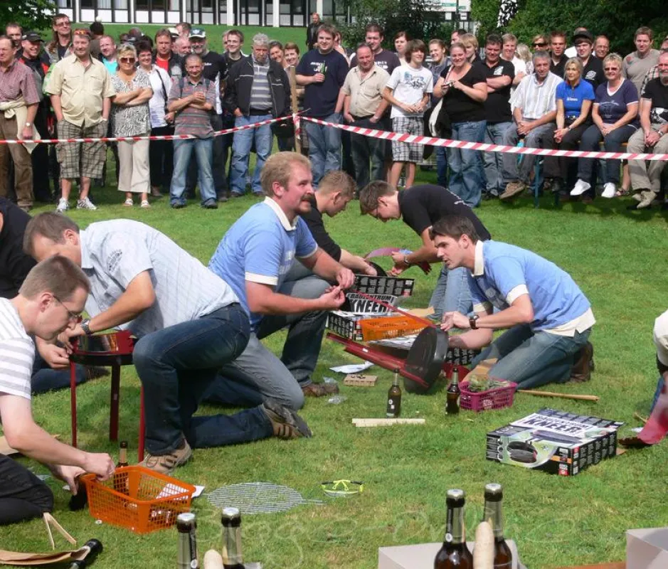Speedgrillen ist ein echter Sport. Alle Stationen eines typischen Grillnachmittags werden auf knap zehn Minuten komprimiert.