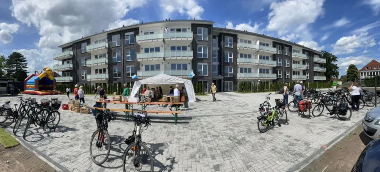Bild: Stolzenau feiert mit der DFK Gruppe: Neue Wohnungen zur Miete