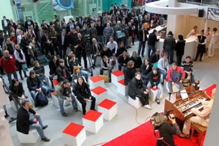 Bild: CEBIT 2010: Bereits jetzt schon ein voller Erfolg