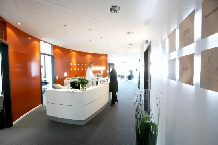 Bild: Deutschlands größte Klinikgruppe für Refraktive Chirurgie kommt nach Bremen