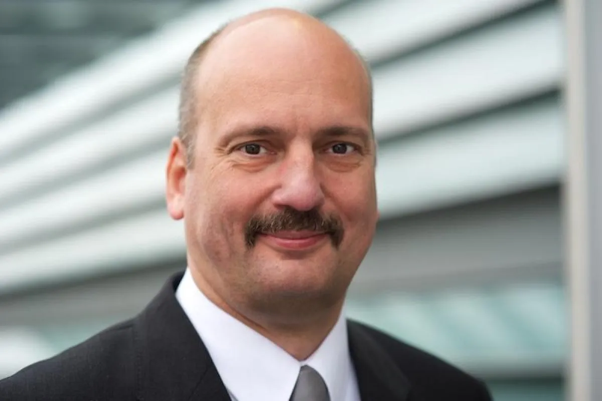 IT-Fachjournalist Nikolai Zotow verstärkt das Redaktionsteam von PR-COM (Quelle: PR-COM)
