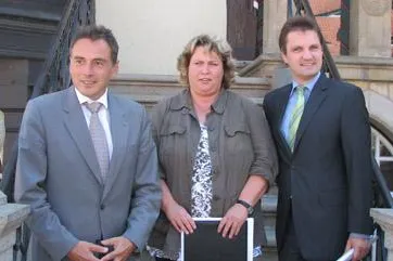Bild: Unterzeichnung der Marketingverträge zum 17. Harzfest in Wernigerode