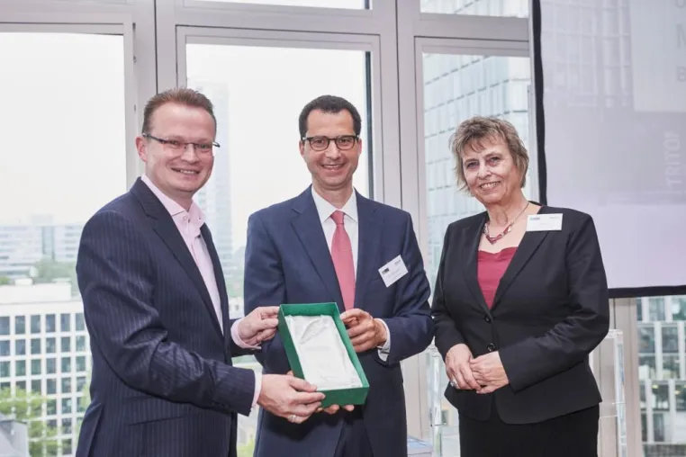 Bild: Ausgezeichnete Mitarbeiterbeteiligung: WALA Heilmittel GmbH erhält Partnerschaftspreis 2019