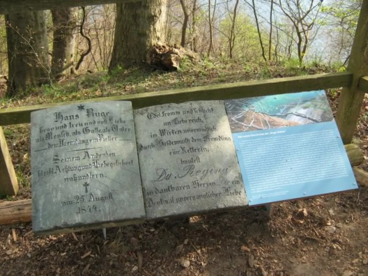 Die Ruge-Steiner am Königsstuhl