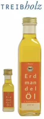 BIO-Pionier Treibholz auf der BioFach 2010 mit Erdmandelprodukten Bild: BIO-Pionier Treibholz auf der BioFach 2010 mit Erdmandelprodukten