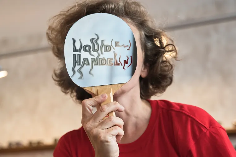 Liquid(e) Handel(n) - performativer Spaziergang durch Ladenlokale und Stadtraum Bild: Liquid(e) Handel(n) - performativer Spaziergang durch Ladenlokale und Stadtraum
