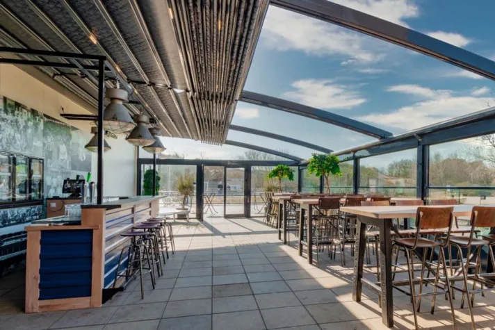 Pergola-Systeme schaffen ein gemütliches Ambiente im Außenbereich Bild: Pergola-Systeme schaffen ein gemütliches Ambiente im Außenbereich