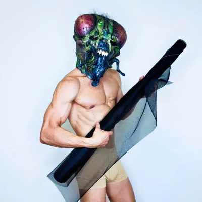 Bild: FLY CONTROL – Wenn Werbung zum Rausch wird