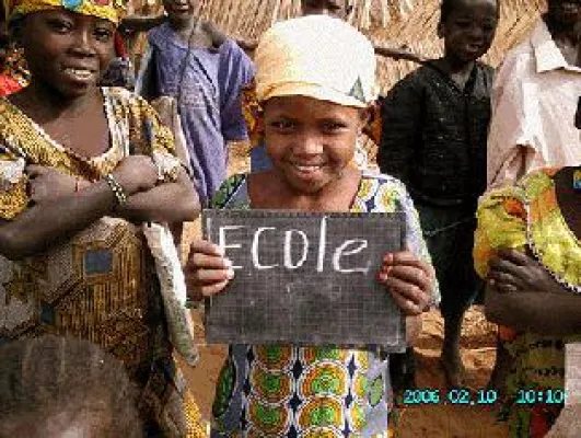 Anzeigenblattpool Anonza.de hilft Kindern in Burkina Faso Bild: Anzeigenblattpool Anonza.de hilft Kindern in Burkina Faso