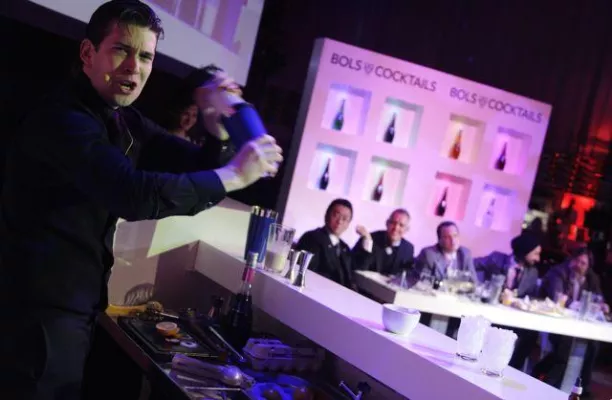 Bols Around the World: Der Holländer Timo Janse wird „Bols Cocktail Master 2010“ Bild: Bols Around the World: Der Holländer Timo Janse wird „Bols Cocktail Master 2010“