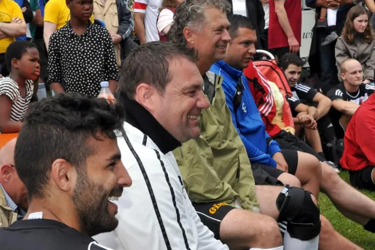 Das große B2SOCCER Finale in der Sportschule Oberhaching – ein Firmenfußballevent für das ganze Unternehmen Bild: Das große B2SOCCER Finale in der Sportschule Oberhaching – ein Firmenfußballevent für das ganze Unternehmen