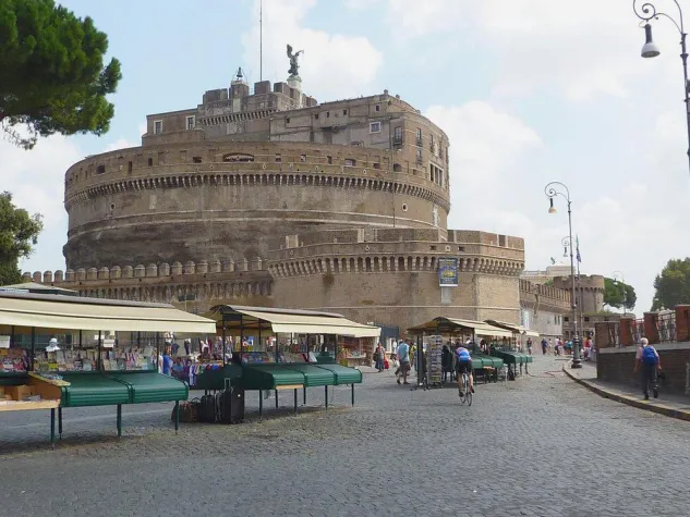 Auf dem geheimnisvollen Pfad der Erleuchtung durch die Ewige Stadt Bild: Auf dem geheimnisvollen Pfad der Erleuchtung durch die Ewige Stadt
