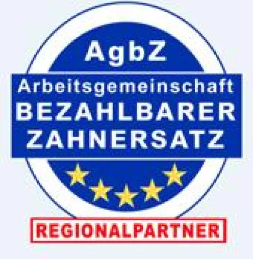Bild: Transparenz durch Kostenvergleich bei Zahnersatz und Implantaten