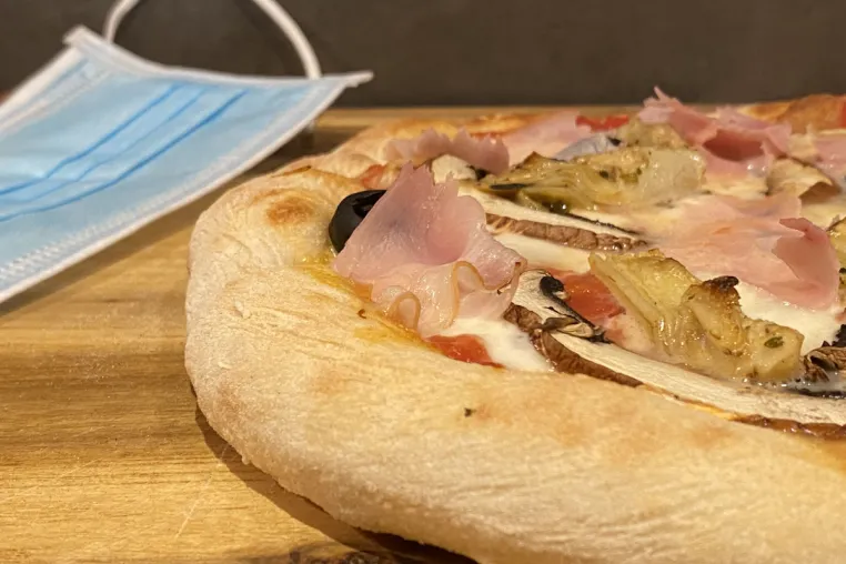 Bild: Pizza im Lockdown: Von Hobby-Pizzabäckern und Start-ups