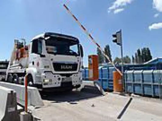 Transparente Fuhrparksteuerung leicht gemacht. rona:mobile beschleunigt Auftragsabwicklung Bild: Transparente Fuhrparksteuerung leicht gemacht. rona:mobile beschleunigt Auftragsabwicklung