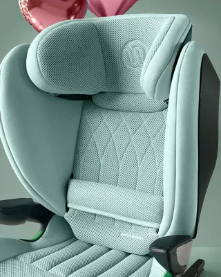 Bild: Der richtige Kindersitz für lange Autofahrten: Sicherheit und Komfort im Fokus